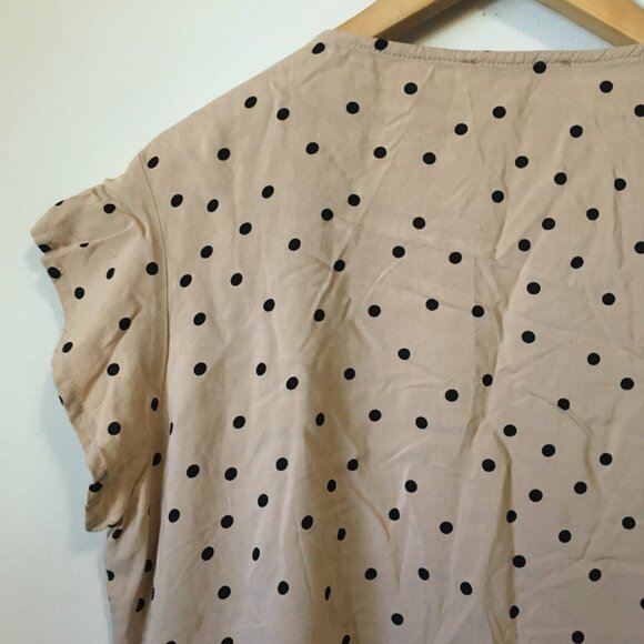 NWOT Rockabilly Polka Dot Flutter Cap Sleeve Button Up Blouse - Picture 7 of 15